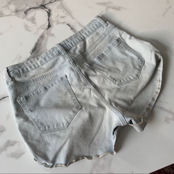 Forever21 Daisy Duke Shorts - Picture 2 of 3